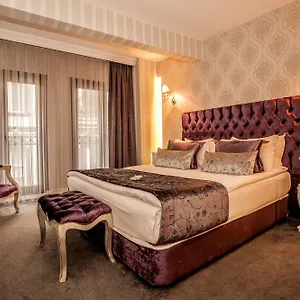 Lucis Pera 3*, Istanbul Turkey